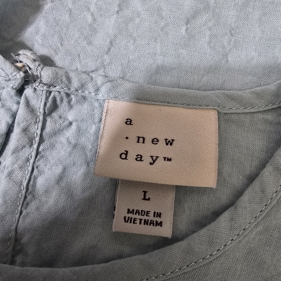 a new day Size Large Flutter Sleeve Crinkle Tank Baby Blue Contemporary Casual - Picture 12 of 16